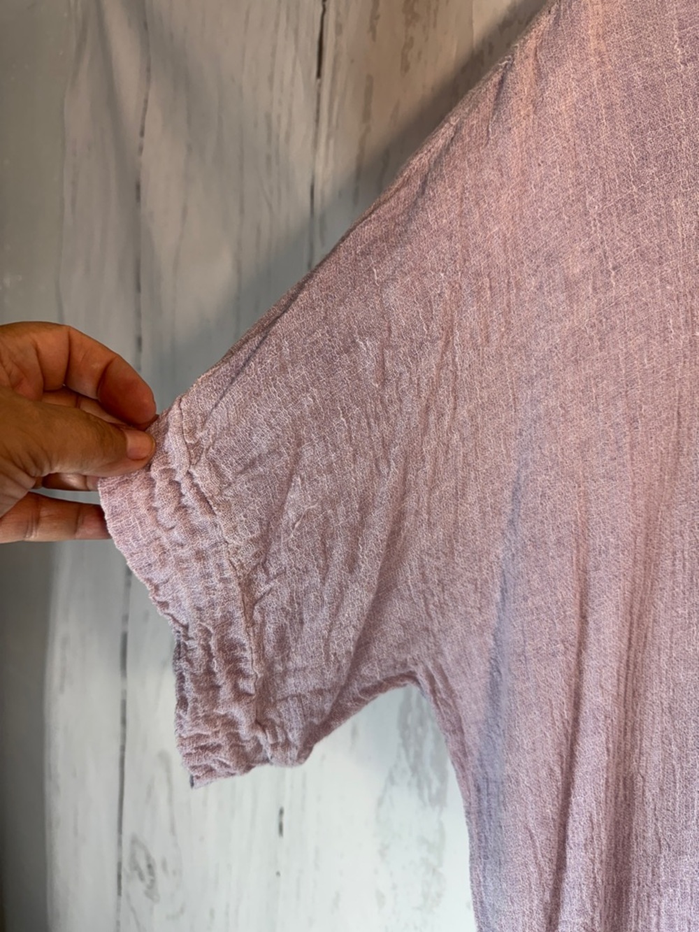 Lavender Tina Stephen’s Linen-Cotton blend round Neck blouse made with n Italy - Picture 4 of 5